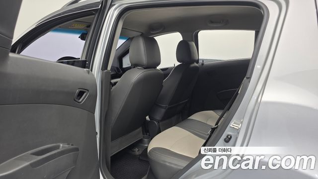 Chevrolet Korea Spark 2012 — photo 18