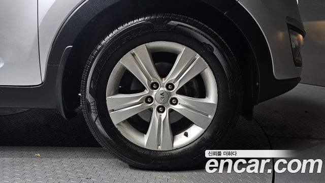 Kia Sportage 2012 — photo 5