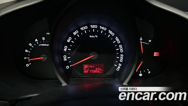 Kia Sportage 2012 — photo 8