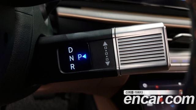 Hyundai Grandeur 2023 — photo 9