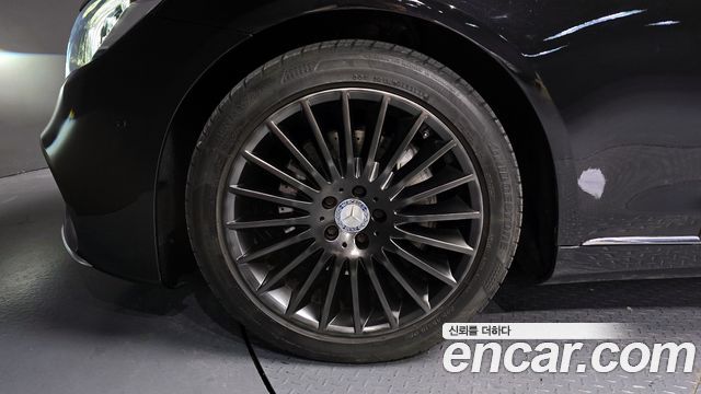 Mercedes-Benz S-Class 2016 — photo 5