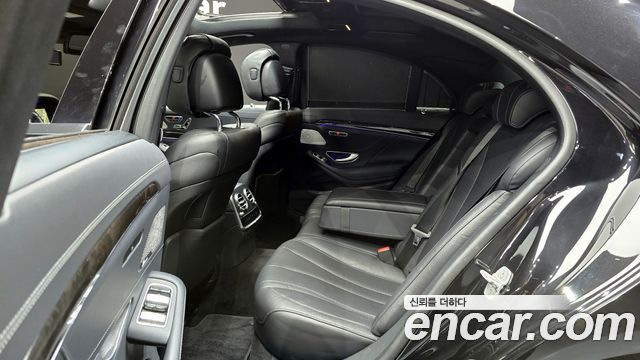 Mercedes-Benz S-Class 2016 — photo 12