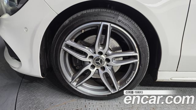 Mercedes-Benz CLA-Class 2018 — photo 5