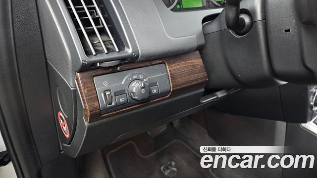Land Rover Freelander 2011 — photo 15