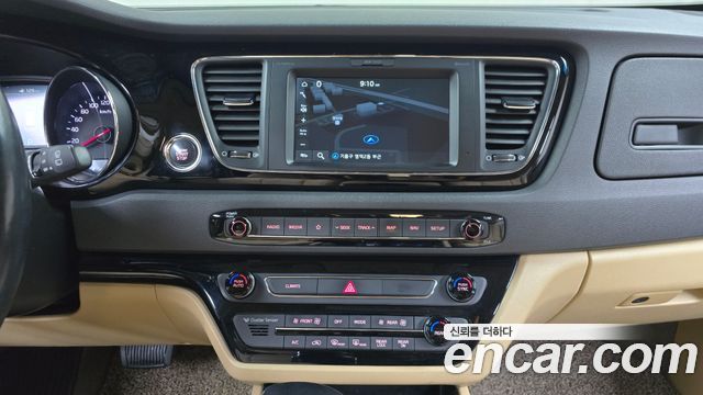 Kia Canival 2019 — photo 14