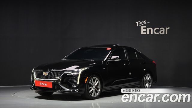 Cadillac CT4