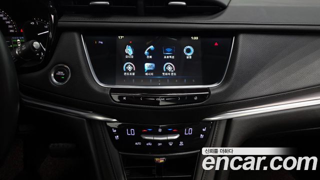 Cadillac XT5 2018 — photo 14