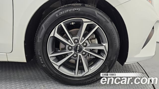 Kia K3 2022 — photo 5