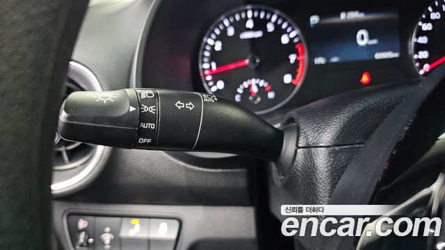 Kia K3 2022 — photo 14