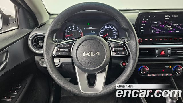 Kia K3 2022 — photo 15