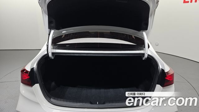 Kia K3 2022 — photo 20