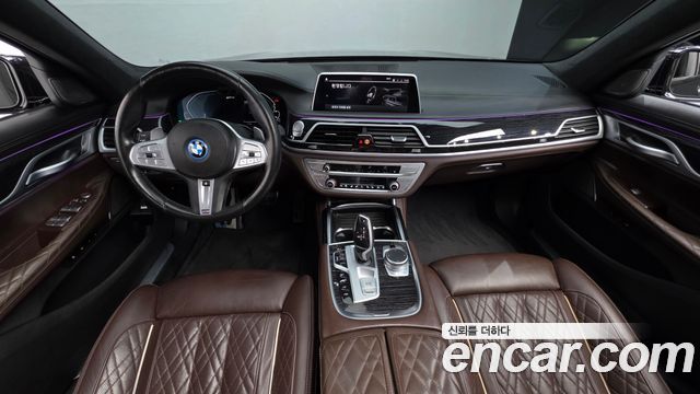 BMW 7-Series 2022 — photo 7