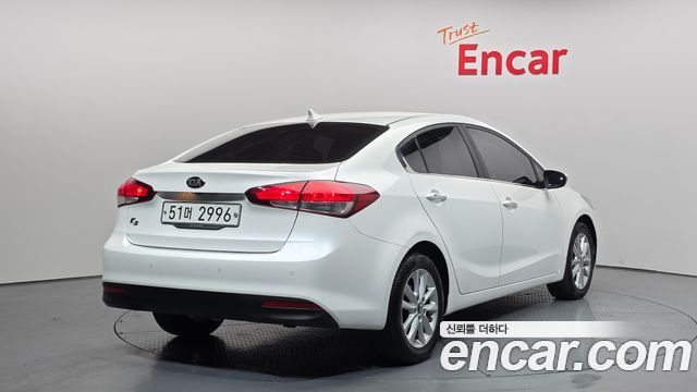 Kia K3 2017 — photo 2