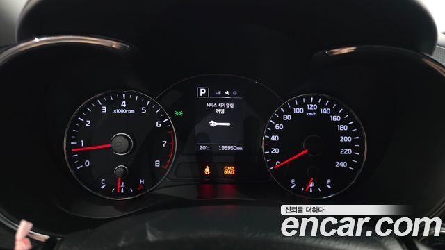 Kia K3 2017 — photo 8