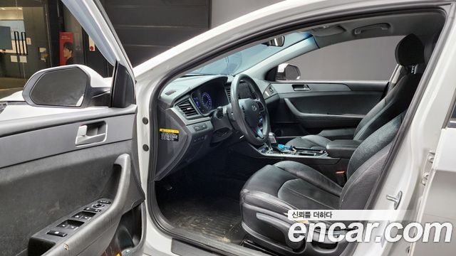 Hyundai Sonata 2019 — photo 11