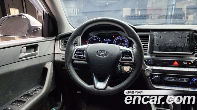 Hyundai Sonata 2019 — photo 14