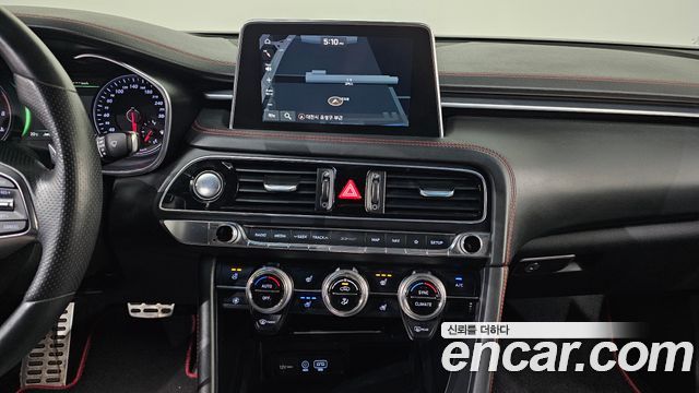 Genesis G70 2020 — photo 16