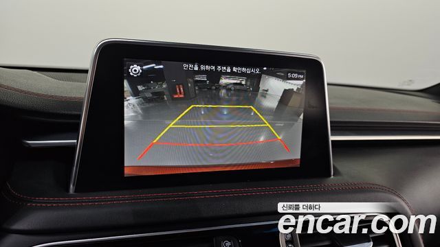 Genesis G70 2020 — photo 17