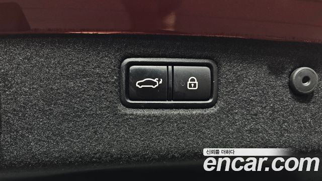 Genesis G70 2020 — photo 20