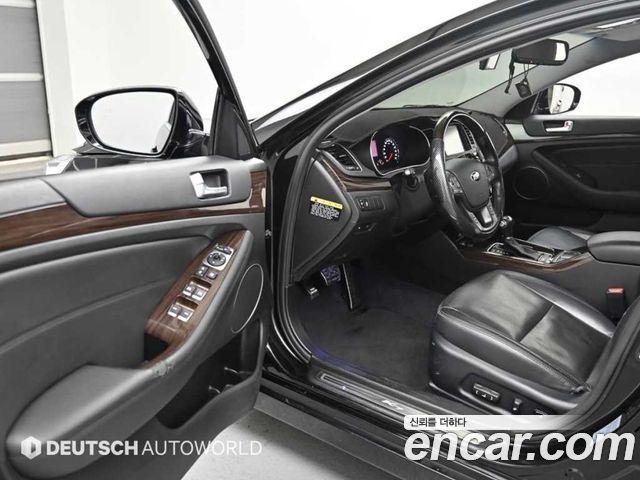 Kia K7 2015 — photo 11