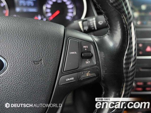 Kia K7 2015 — photo 17