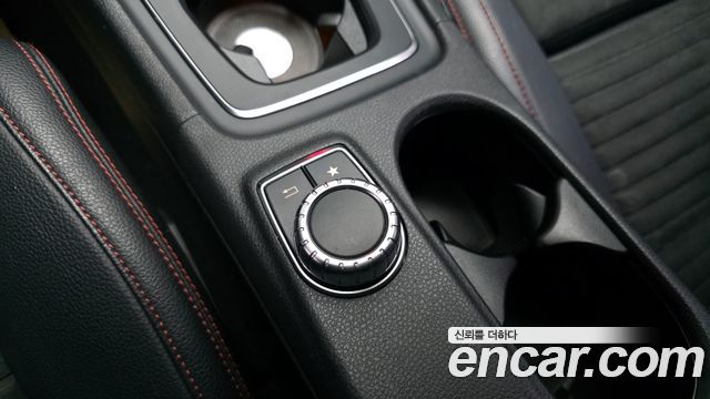Mercedes-Benz CLA-Class 2019 — photo 19