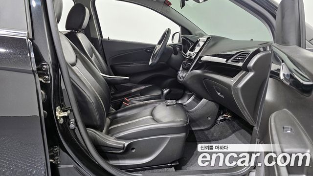 Chevrolet Korea Spark 2019 — photo 11