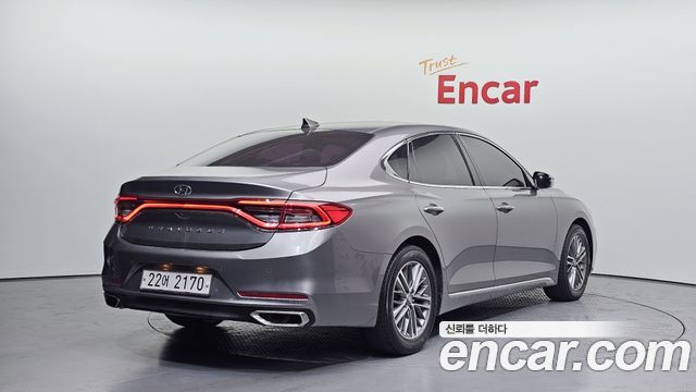 Hyundai Grandeur 2017 — photo 2