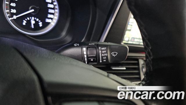 Hyundai Grandeur 2017 — photo 16