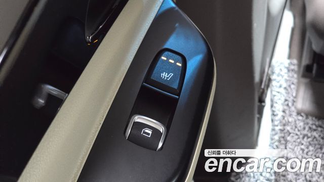Kia Canival 2023 — photo 19