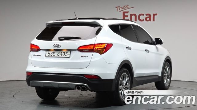 Hyundai Santafe 2015 — photo 2
