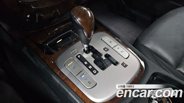 Hyundai Genesis 2011 — photo 9