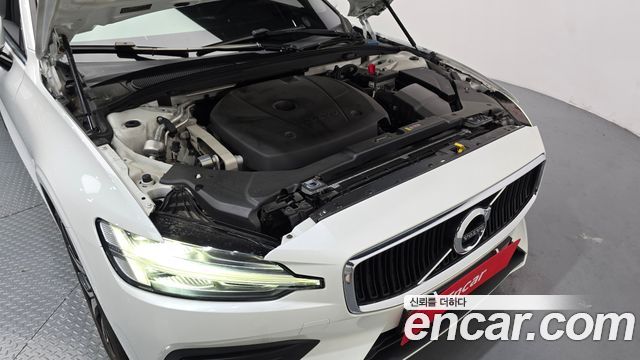 Volvo S60 2020 — photo 6