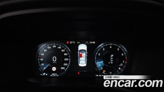 Volvo S60 2020 — photo 11