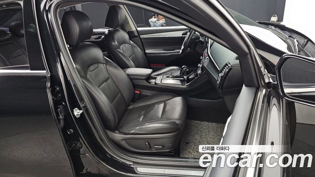 Hyundai Grandeur 2018 — photo 12