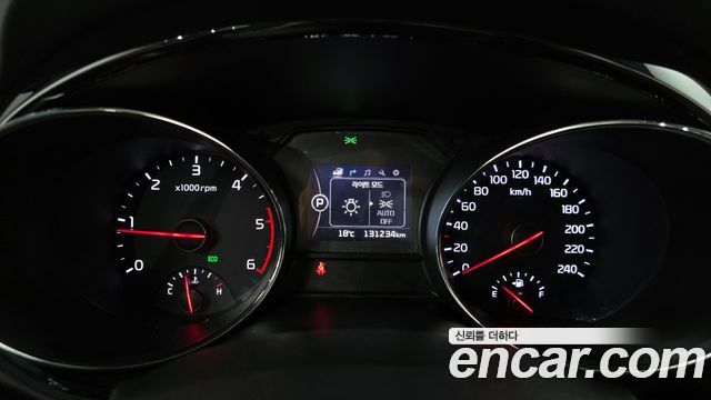 Kia Canival 2016 — photo 8