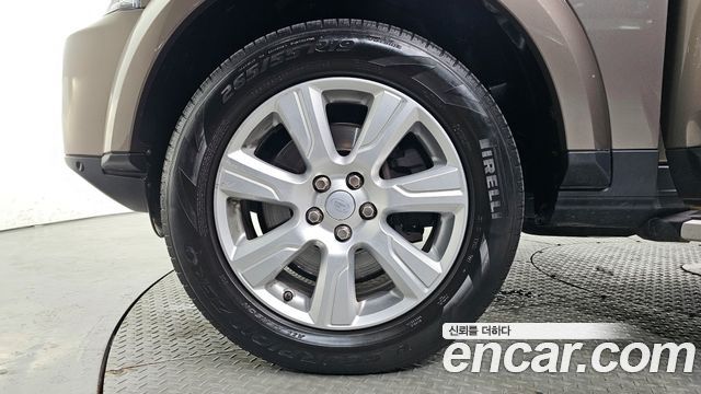 Land Rover Discovery 2016 — photo 5