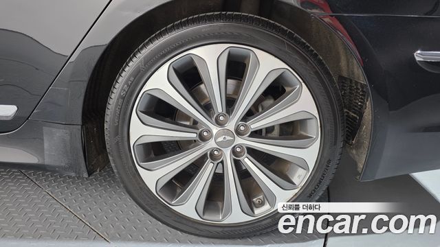 Hyundai Genesis 2013 — photo 5
