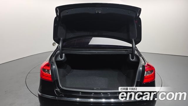 Hyundai Genesis 2013 — photo 20
