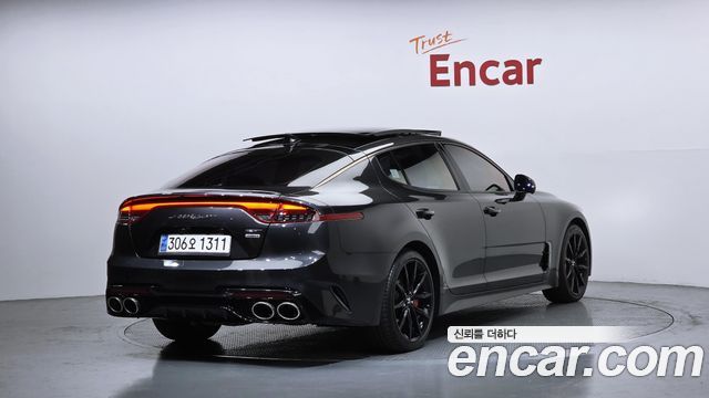 Kia Stinger 2021 — photo 2