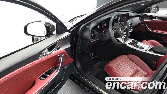 Kia Stinger 2021 — photo 11