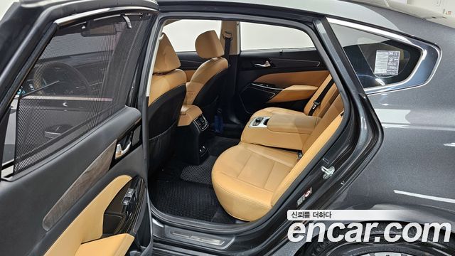 Kia K7 2021 — photo 11