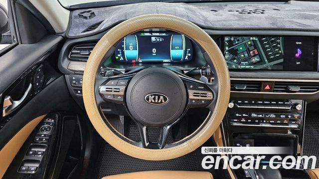 Kia K7 2021 — photo 13
