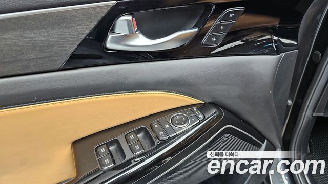 Kia K7 2021 — photo 14