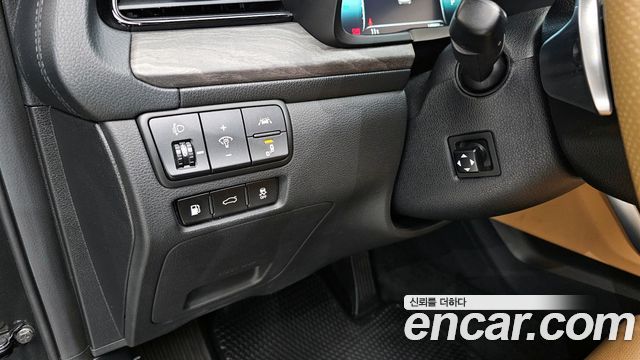 Kia K7 2021 — photo 15
