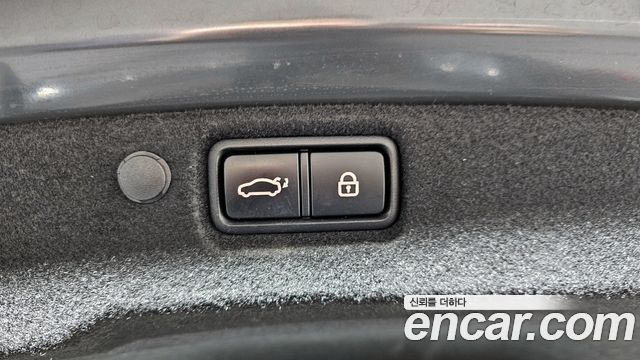 Kia K7 2021 — photo 20