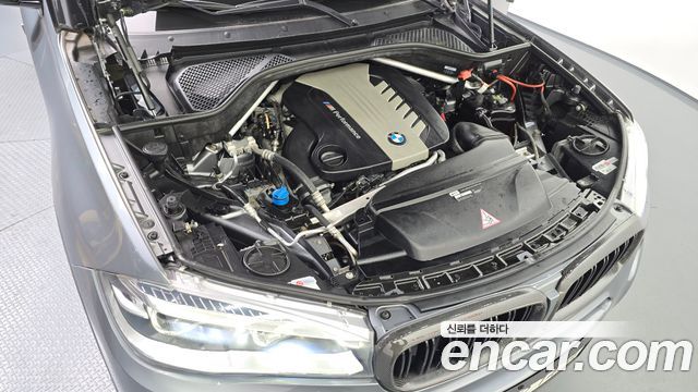 BMW X5 2015 — photo 6