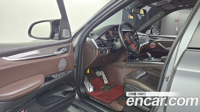 BMW X5 2015 — photo 10