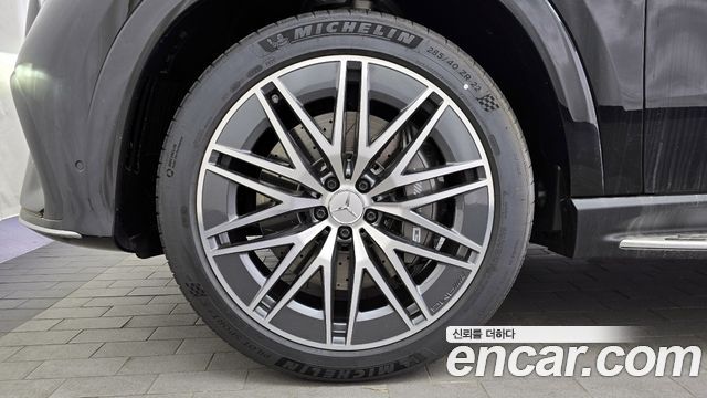 Mercedes-Benz GLE-Class 2026 — photo 5
