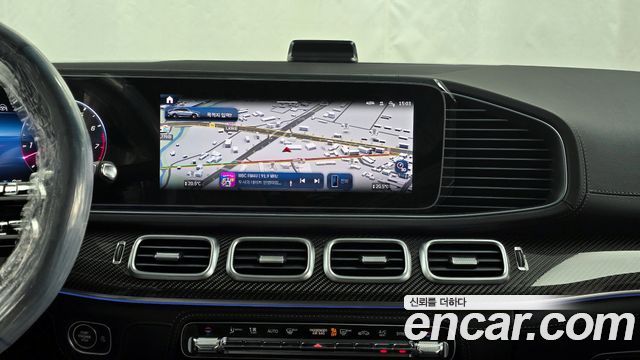 Mercedes-Benz GLE-Class 2026 — photo 14